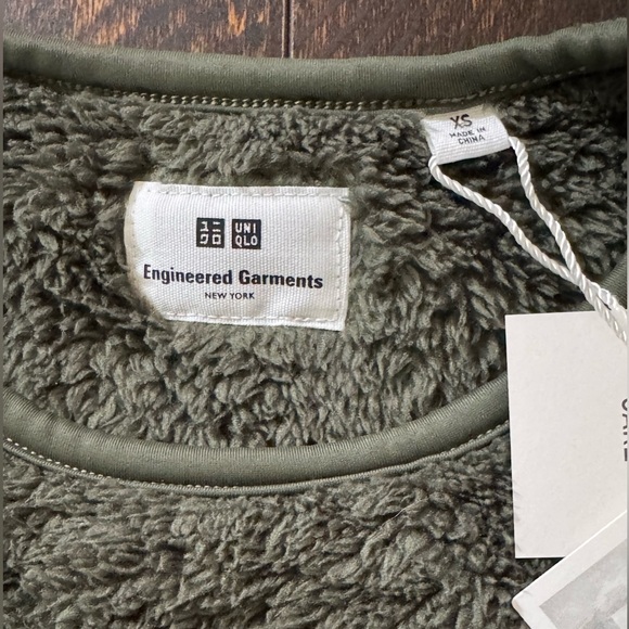 Uniqlo x Engineered Garments Fleece Pullover Olive - Picture 2 of 5